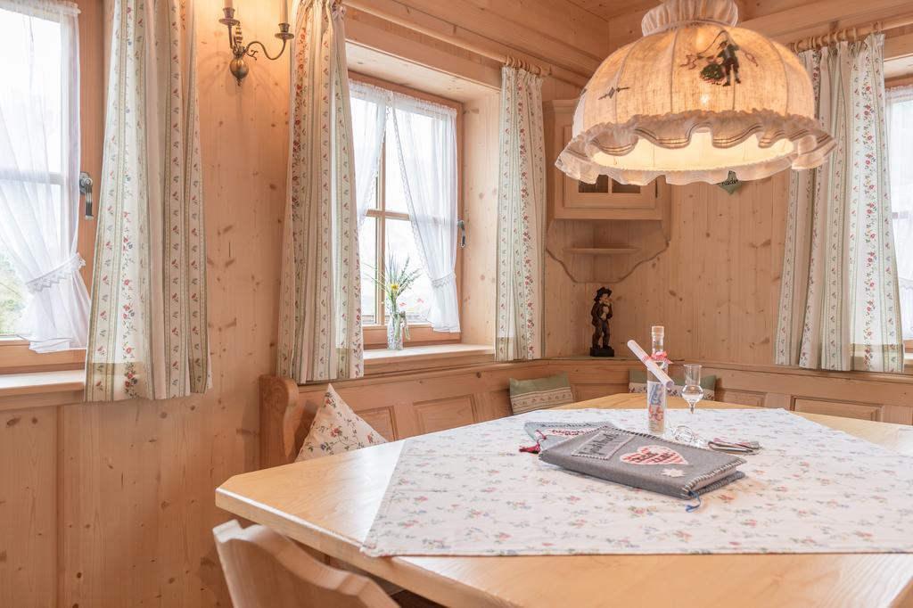 Oetztal Chalet Sautens Rum bild