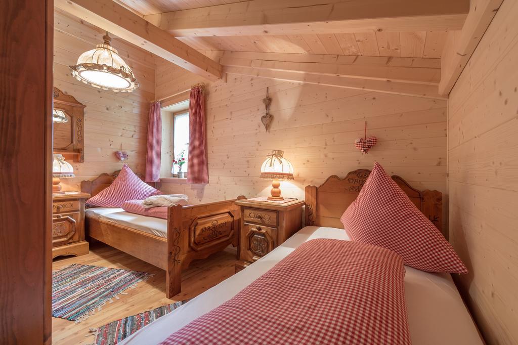 Oetztal Chalet Sautens Rum bild