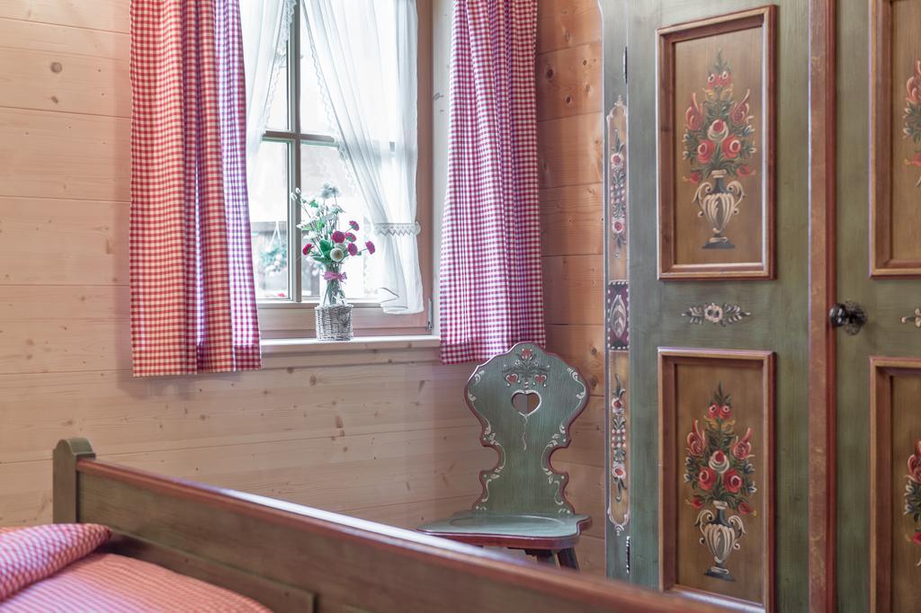 Oetztal Chalet Sautens Rum bild